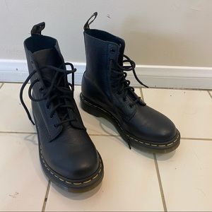 Dr. Martens 1940 Pascal Boots